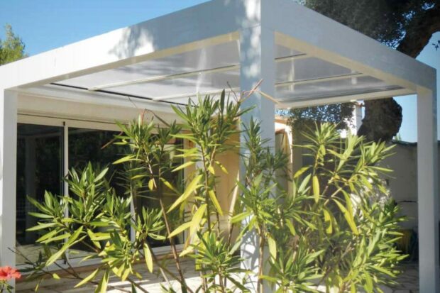 Pergola Pergotoit Vitre Autoportée 4x3 Made in France ELEANCE (Options possibles)