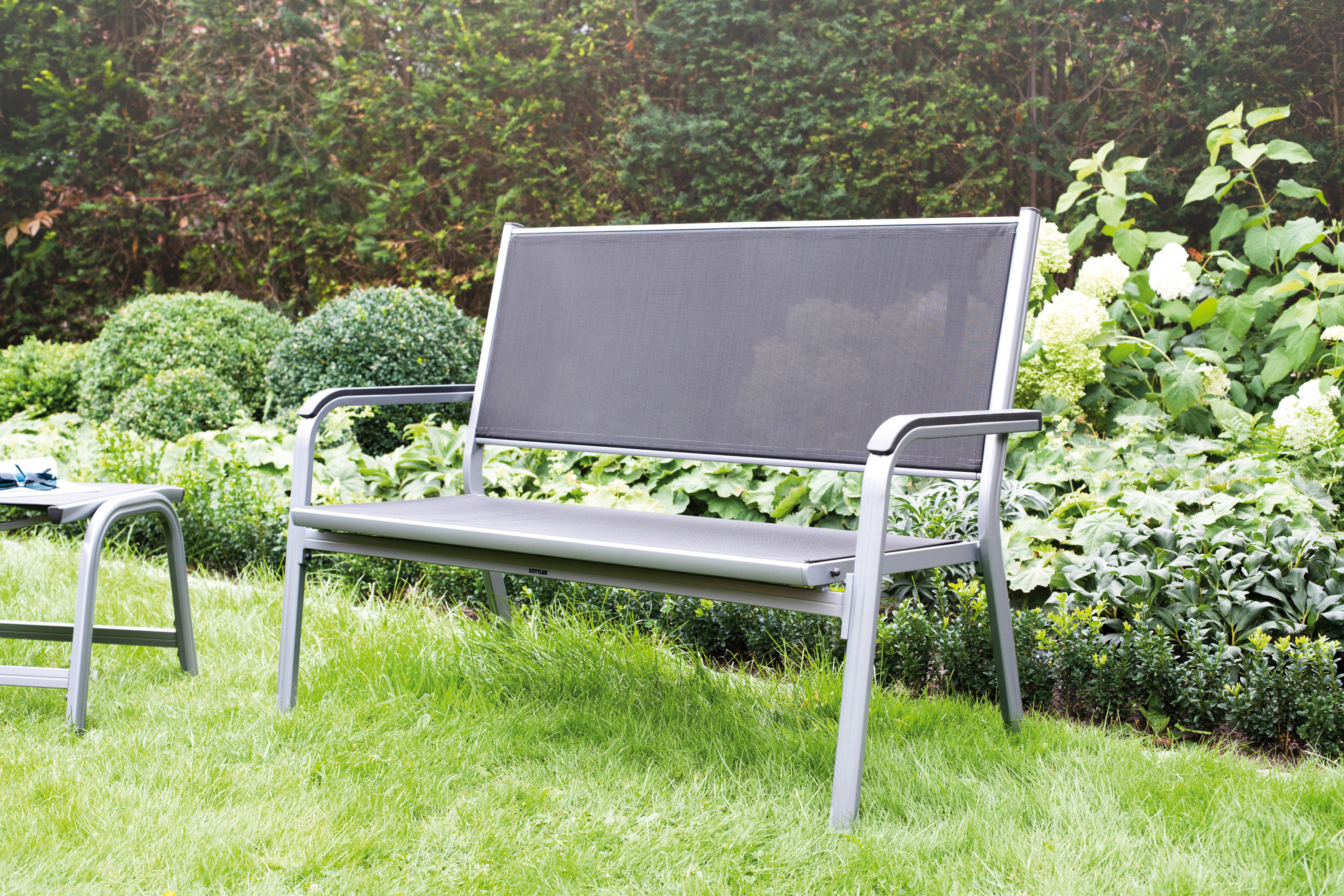 56+ Kettler Gartenbank 2 Sitzer, Auf der gartenbank basic plus von